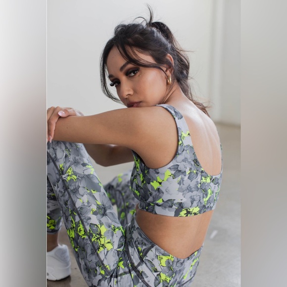 Savvi Neon Pedal Set - Picture 2 of 9